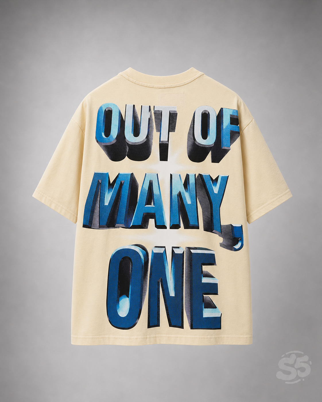 Playera Godspeed Out of Many One