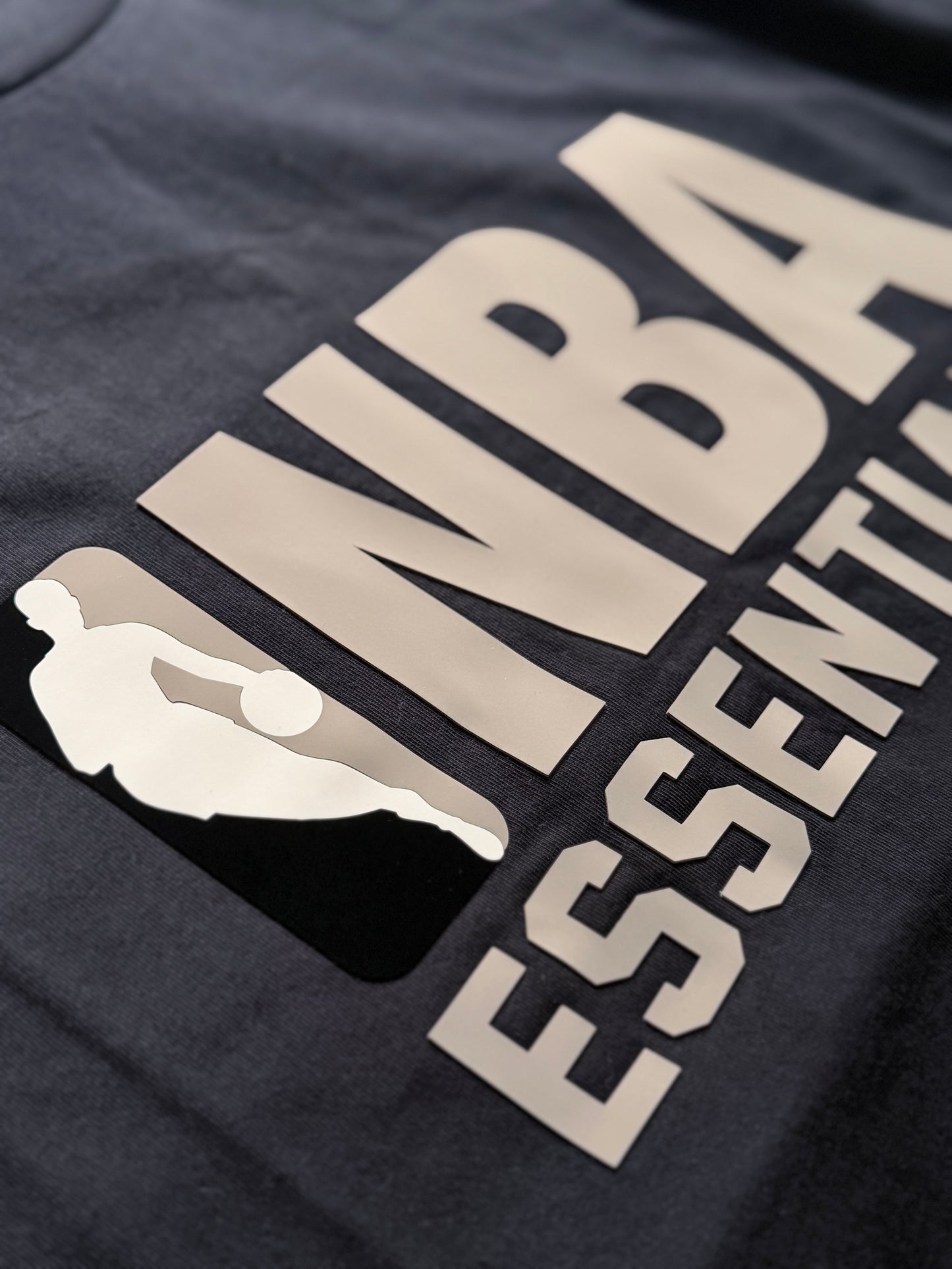 Playera Essentials NBA Negra